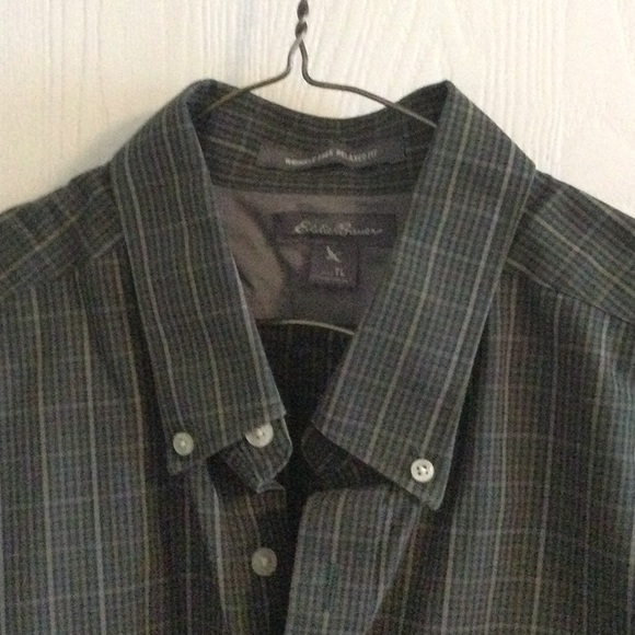 3/$20 item - Men’s Relaxed Fit Oxford Shirt - Picture 4 of 9